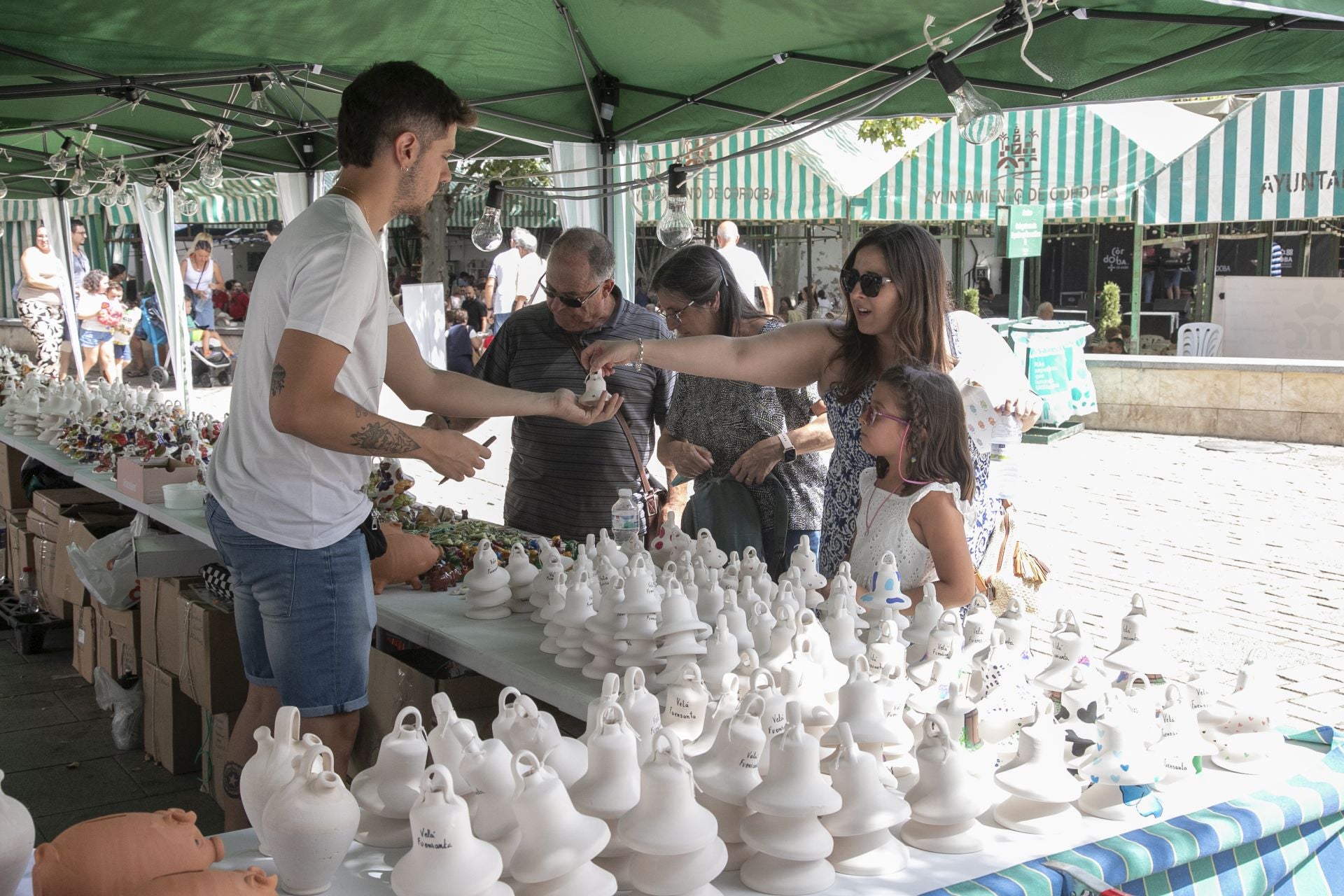 La tradicional &#039;sardiná&#039; de la Velá de la Fuensanta de Córdoba, en imágenes
