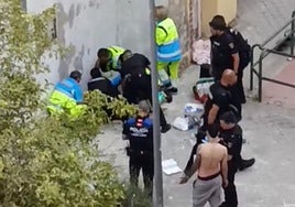 Apuñalan tres veces a un marroquí a las puertas de un narcolocal en Leganés: «Esta zona es un polvorín»
