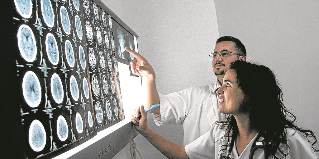 El plan del Servicio Andaluz de Salud (SAS) para desatascar las pruebas diagnósticas llega este año