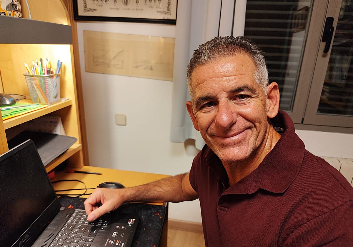 Óscar Siles asume la dirección del colegio público Valparaíso