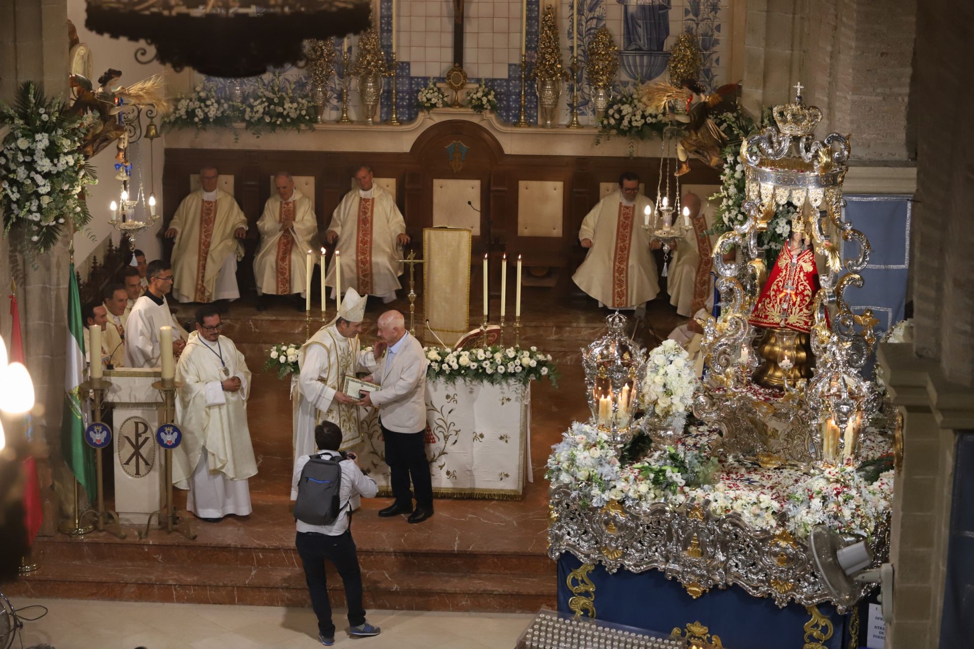 La solemne misa del obispo de Córdoba ante la Patrona en el santuario de la Fuensanta, en imágenes