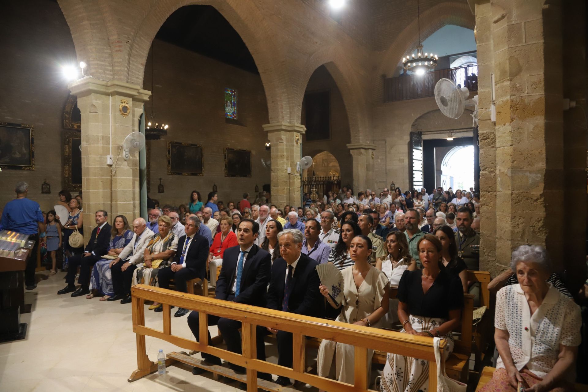 La solemne misa del obispo de Córdoba ante la Patrona en el santuario de la Fuensanta, en imágenes