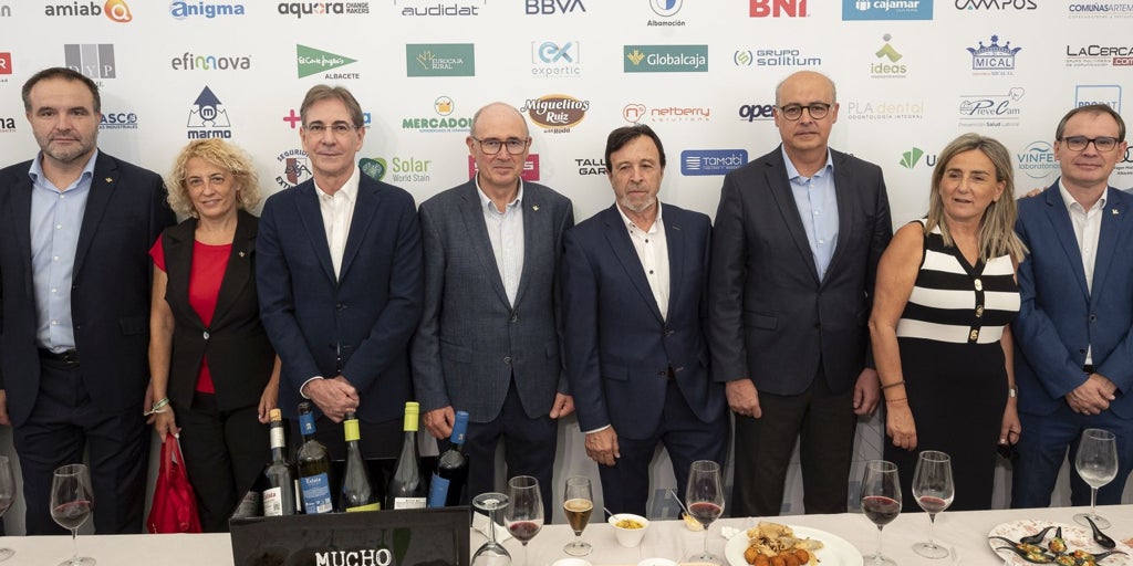 Globalcaja acompaña a FEDA en su brindis de Feria y reafirma su apoyo al tejido empresarial de Albacete