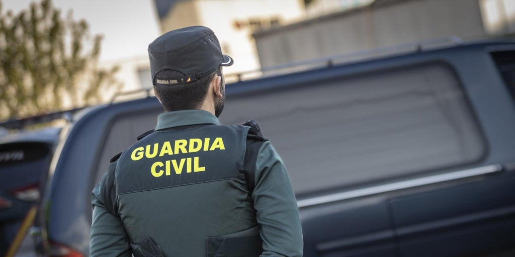 Un motorista circula siete kilómetros en dirección contraria y dobla la tasa máxima de alcohol permitida en Valencia