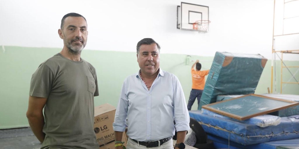 El Ayuntamiento resuelve casi 450 incidencias a lo largo del verano en los colegios de Córdoba