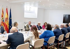 10-S: China condena a pagar aranceles al porcino y Aragón paraliza sus exportaciones