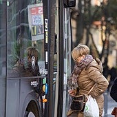 Muere un hombre de 77 años tras ser atropellado por un autobús urbano en Zaragoza