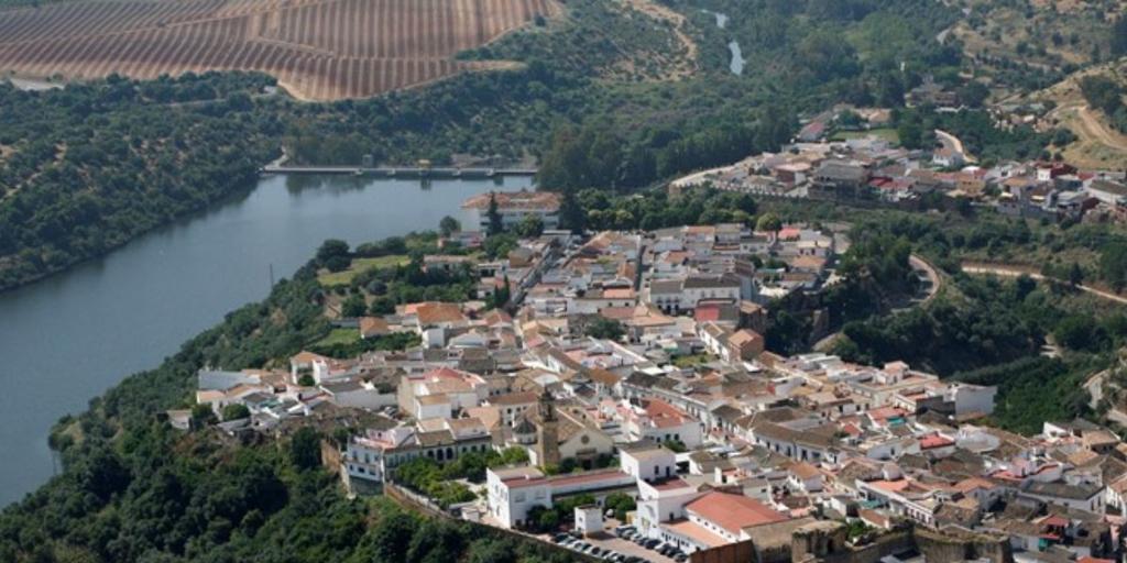 El pueblo de Córdoba que es nueve veces más grande que París