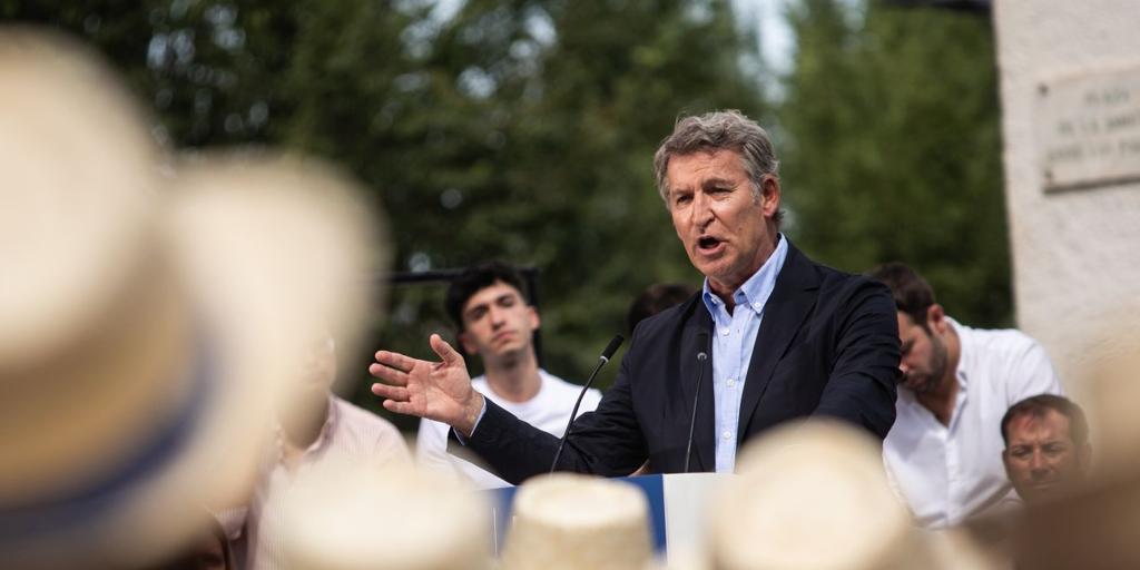 La difícil estrategia de Feijóo en Cataluña