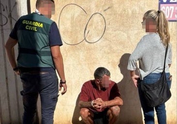 Cae una banda criminal con tres detenidos por robar y maniatar a los dueños de una vivienda en La Rambla