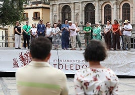 Teléfono de la Esperanza: «Algunos llaman cuando ya se han tomado las pastillas o al borde de la azotea»