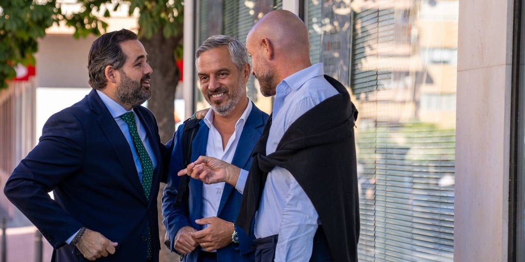 Núñez califica de «dramático» el inicio del curso con Page, el más «costoso» de España