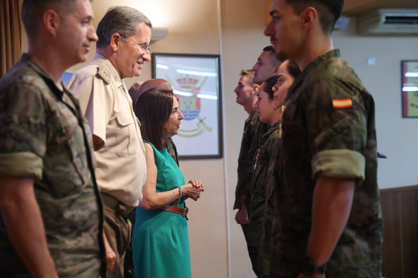 La entrega de medallas a la Brigada &#039;Guzmán el Bueno&#039; de Cerro Muriano, en imágenes