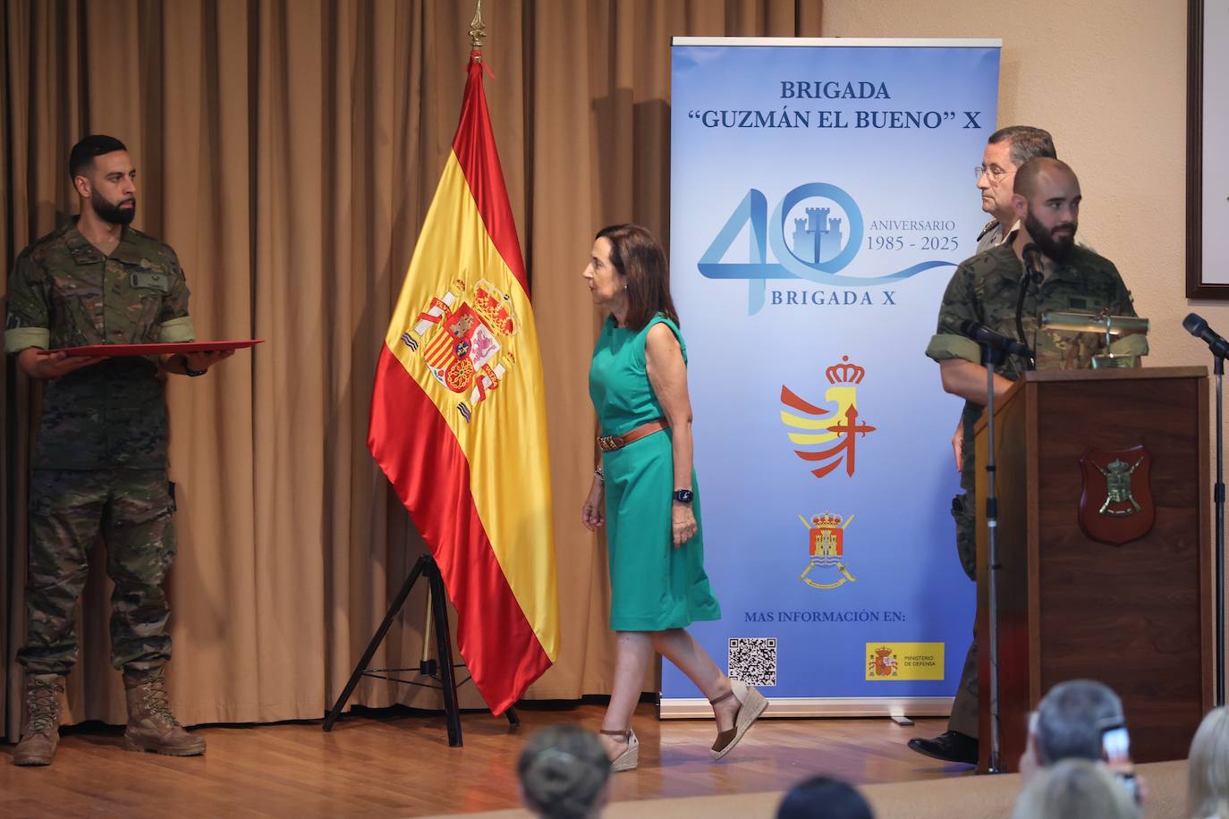 La entrega de medallas a la Brigada &#039;Guzmán el Bueno&#039; de Cerro Muriano, en imágenes