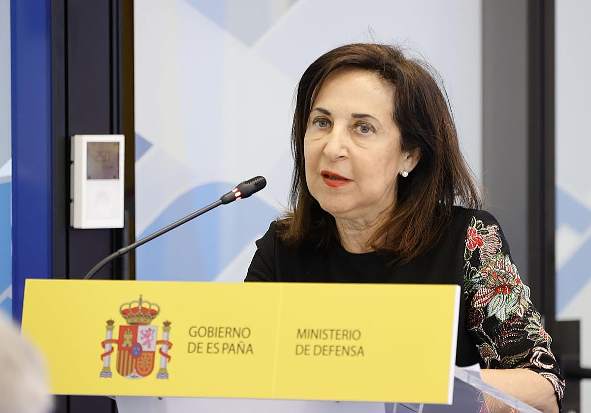 Margarita Robles, este jueves, en las instalaciones de Navantia en Ferrol