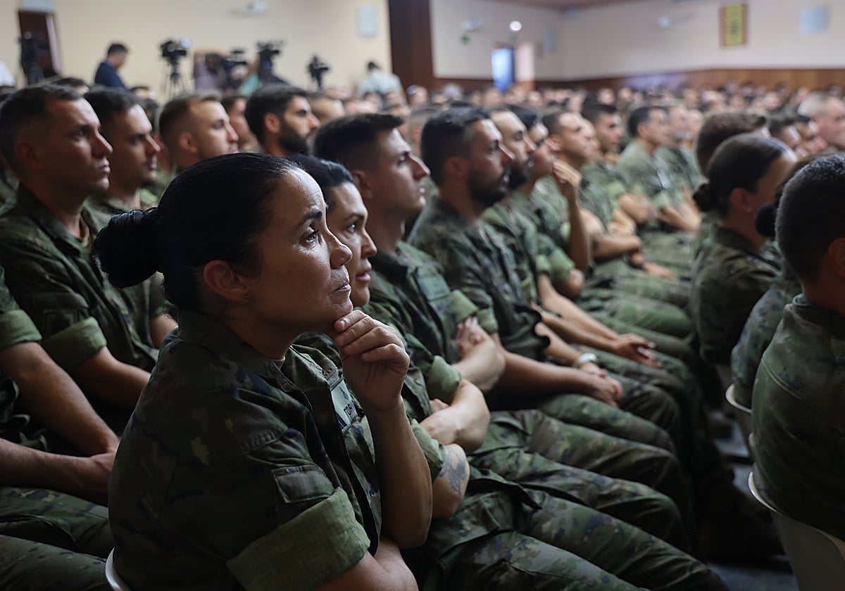 Militares de la Brigada 'Guzmán el Bueno' de Cerro Muriano