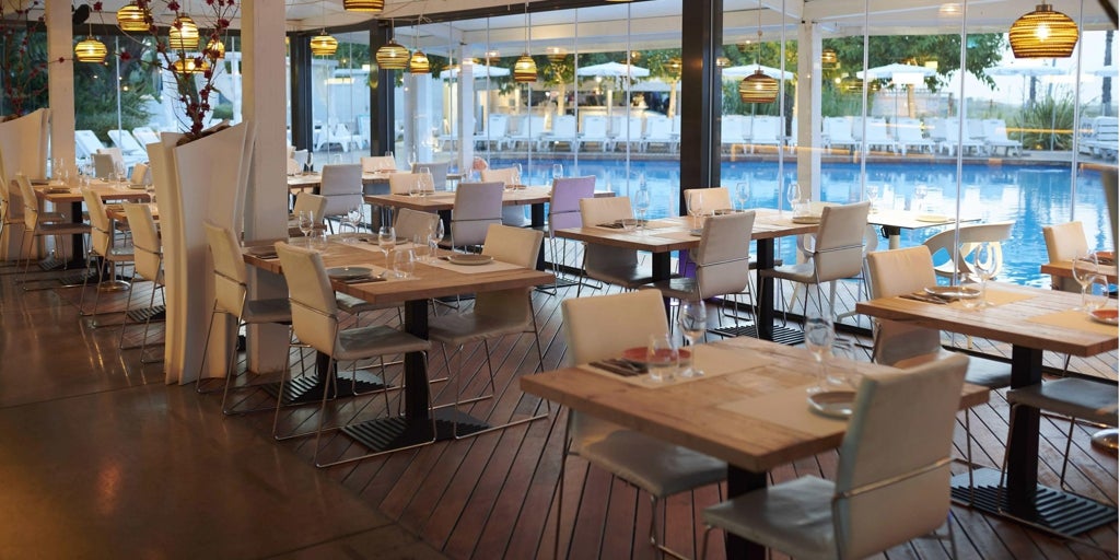 Retorno a la rutina laboral con menús ejecutivos frente al mar en CBC