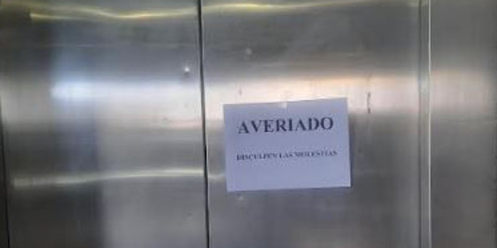 Indignación entre los jubilados por las averías en las escaleras mecánicas y el ascensor de la estación de autobuses de Toledo