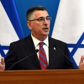 Israel reprocha a Sánchez que «animara» a protestar y tilda de «vergüenza» la cancelación de la etapa
