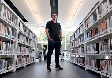 Pablo García Casado, poeta: «La elipsis es la verdadera herramienta de trabajo de un escritor»