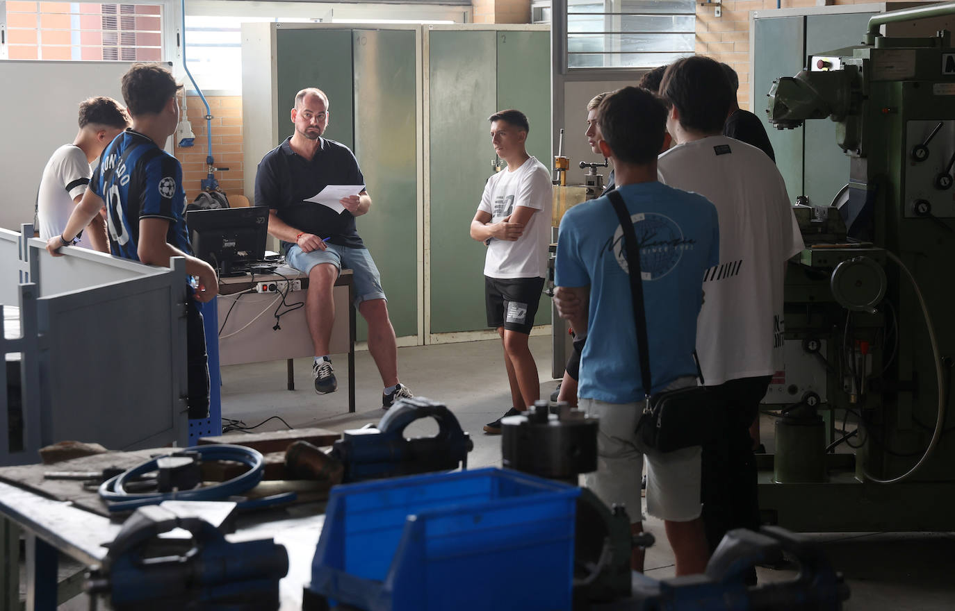 La apertura del curso en Córdoba para los estudiantes de ESO, Bachillerato y FP, en imágenes