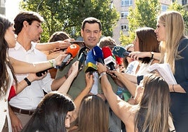 Moreno reprocha a Sánchez que recurriera al insulto en Málaga porque «su candidata no genera ilusión»