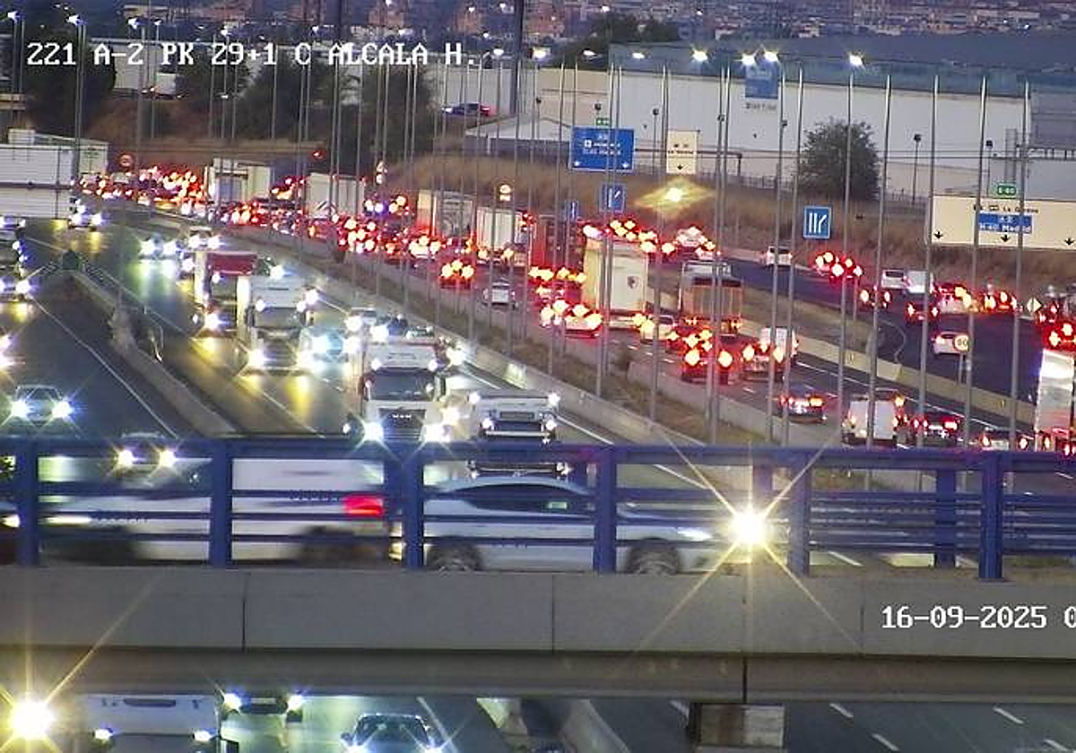 Varios accidentes complican el acceso a Madrid