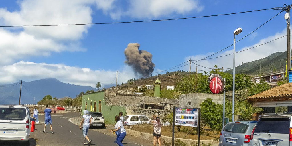 La Justicia admite el recurso contra el secreto de las actas de las reuniones previas al volcán de La Palma, tras cuatro años «secuestradas»