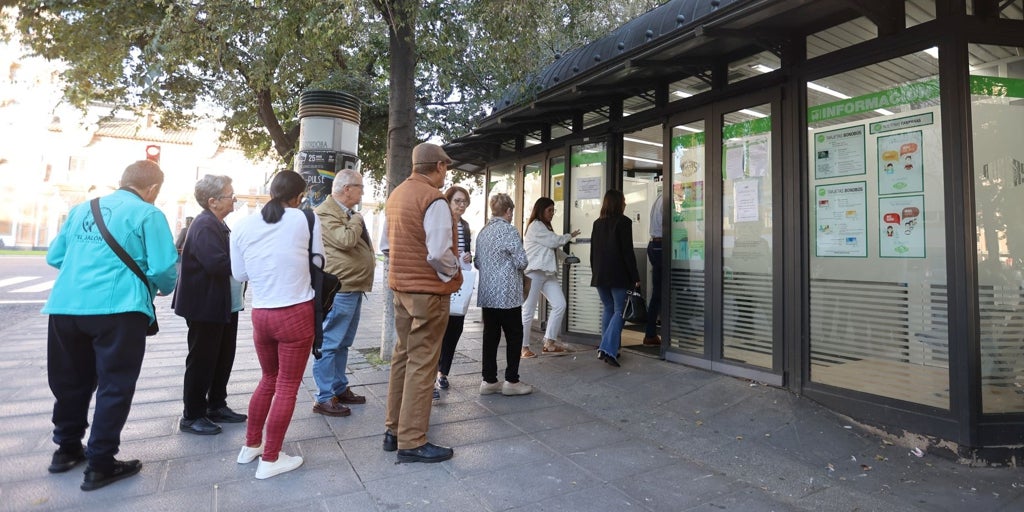 CCOO reclama un transporte público accesible y sostenible que facilite la movilidad laboral en Castilla-La Mancha