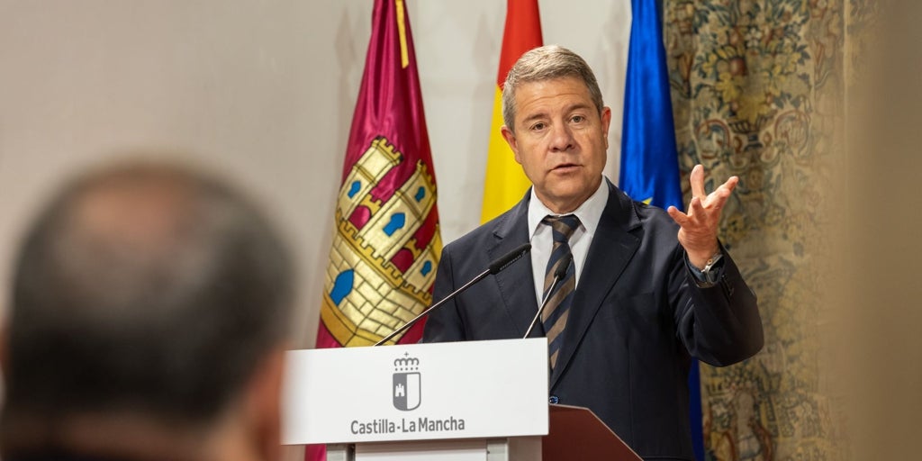 Page acusa a Junts de querer el traspaso de inmigración por «motivaciones racistas» y de «segregación identitaria»