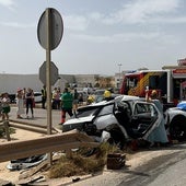 Actuación de Bomberos del Levante en un accidente múltiple en una imagen de archivo