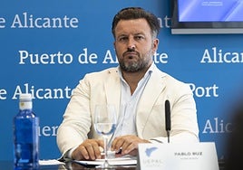 El alcalde de Elche se querellará contra una concejal socialista por revelar su domicilio y ella lo niega