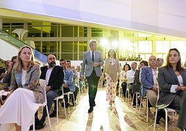 Rueda lanza un pacto «histórico» con los alcaldes de la costa gallega