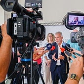 Torres invita a comprobar «lo firmado» en la Agenda Canaria frente a las críticas de que faltan 200 millones para La Palma