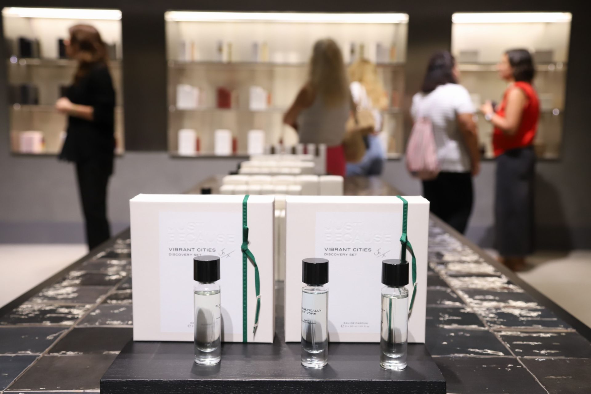 En imágenes, la inauguración de la megatienda de Zara en Córdoba