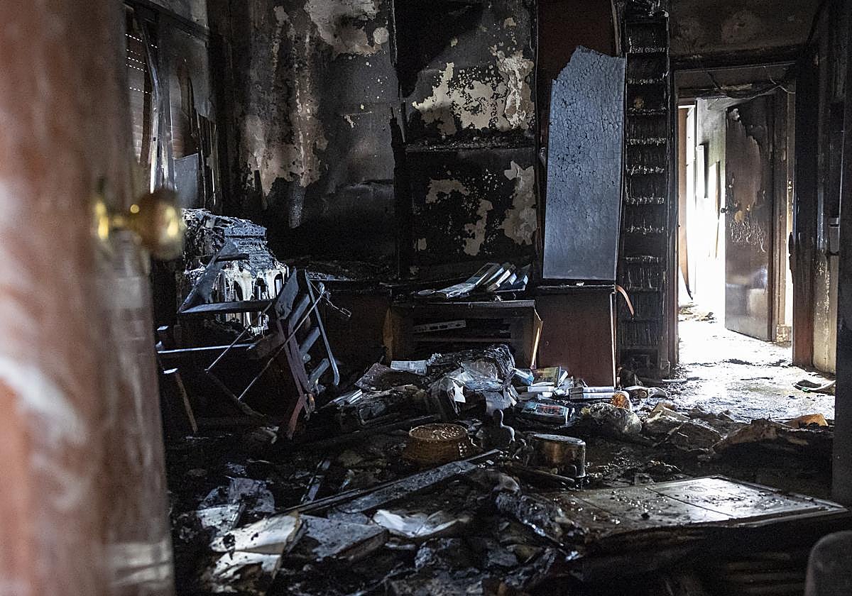 Estado del interior de la vivienda en la que ha fallecido un hombre