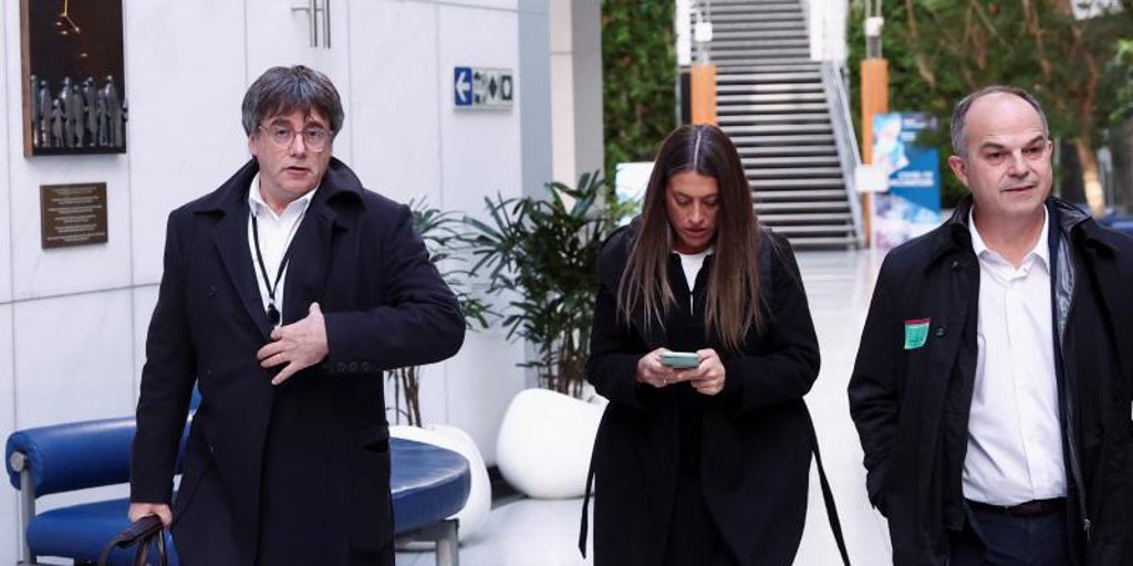 El PSOE suplica a Junts una nueva reunión en el extranjero antes de finales de septiembre