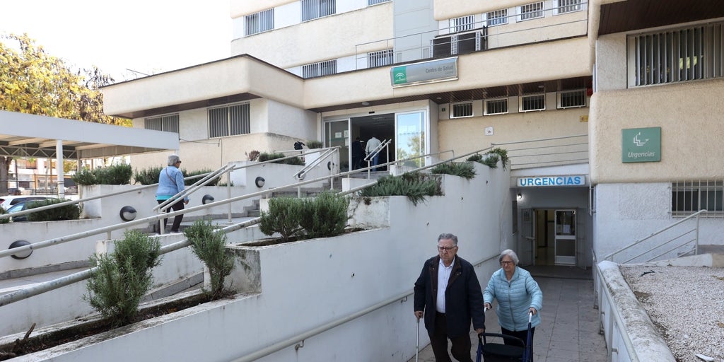 Salud enviará mensajes a los pacientes para recordarles sus citas y que no dejen plantado al médico en Andalucía
