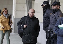 El PP pide imputar a Gaspar Zarrías por «financiar» las maniobras de la 'fontanera' del PSOE Leire Díez contra la UCO, jueces y fiscales