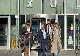 El alcalde de Orense manda «a la mierda» a la prensa tras declarar como imputado por supuesta prevaricación