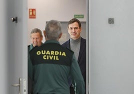 La Audiencia Provincial de Badajoz manda al hermano de Sánchez y a Gallardo al banquillo de los acusados