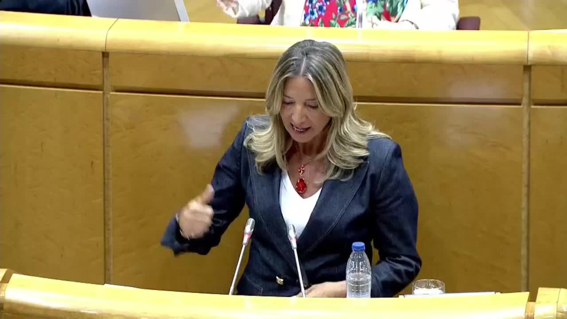 El Senado exigirá la dimisión o el cese de Redondo por las pulseras con ...