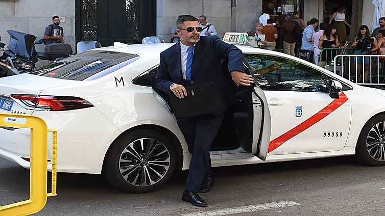 El juez del caso Koldo abre una pieza para investigar la trama andaluza de comisiones vinculada al ex asesor del delegado del Gobierno