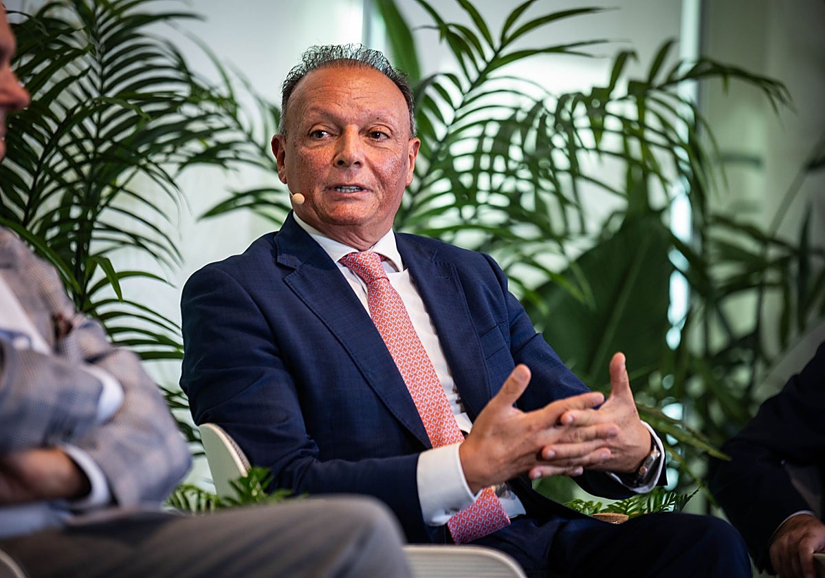 Imagen de archivo del presidente de la CEV, Salvador Navarro