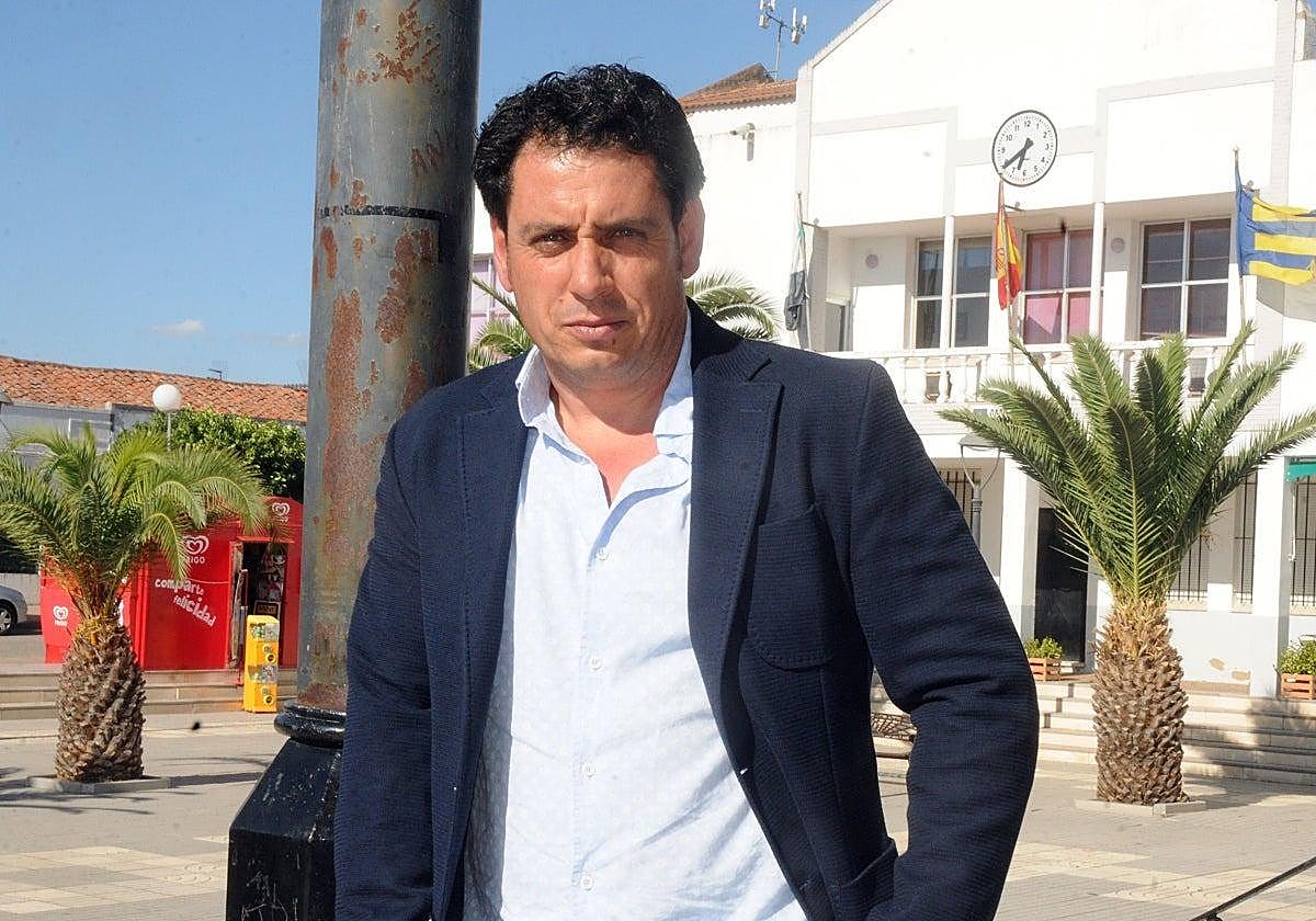 Francisco Trinidad Peñato, alcalde de Torremejía (Badajoz).