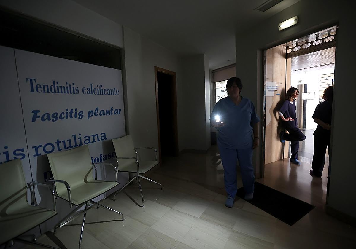 Imagen de un establecimiento de Córdoba durante el gran apagón de abril