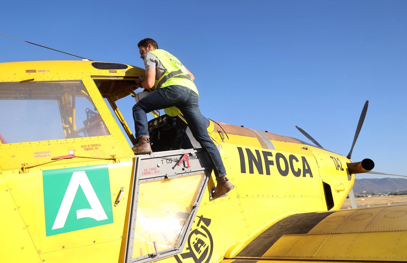 En imágenes, los efectivos del Infoca que sofocaron el incendio más devastador del verano en Córdoba