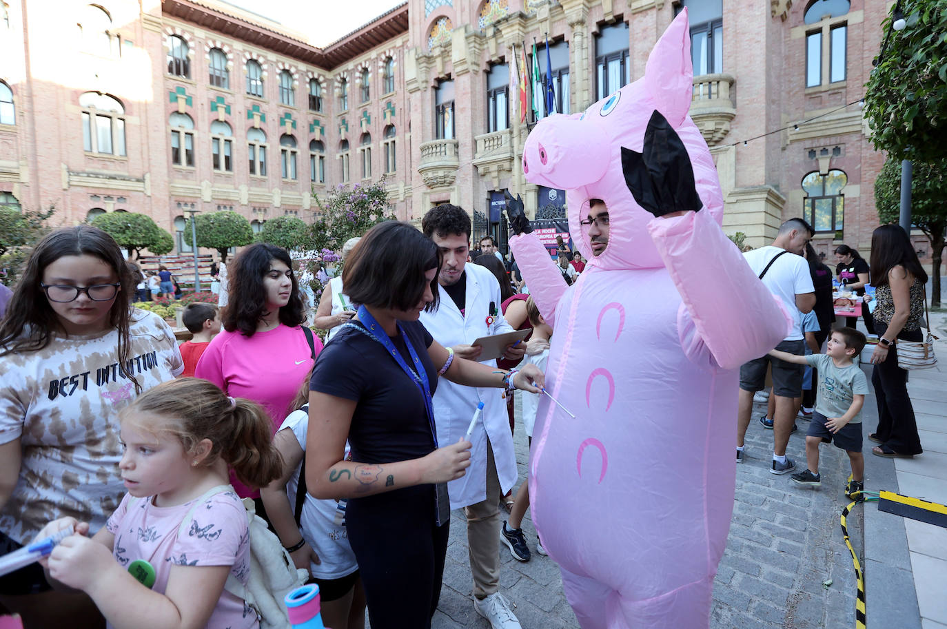 La &#039;Feria de los Ingenios&#039; de la Noche Europea de los Investigadores, en imágenes
