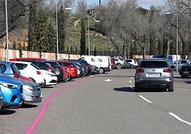 La zona magenta de Safont será gratuita el domingo y el lunes para compensar la reducción de plazas en Azarquiel por un rodaje en Toledo