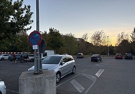 El PSOE de Toledo critica que se  reserven 100 plazas en el aparcamiento de Azarquiel para un rodaje: «Verás que sorpresa el lunes»